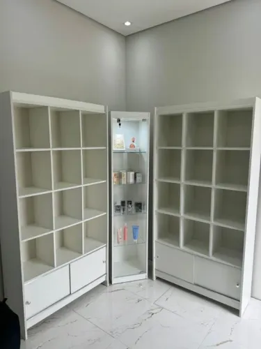 COLMEIA COM PORTA INFERIOR MDF