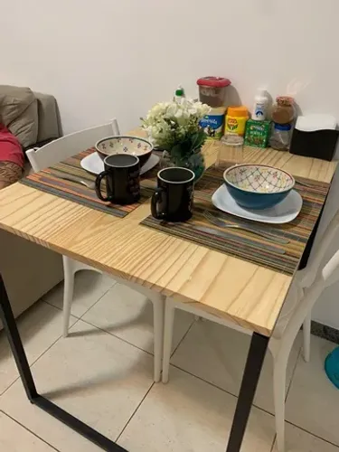 Mesa de Cozinha estilo rústico-industrial