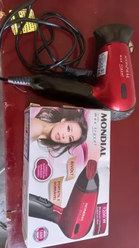 Secador max Travel Mondial portátil e dobrável.