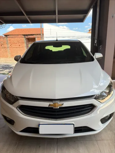 Chevrolet Onix Hatch LT 1.0 8V Flex Mec. 4P 2018