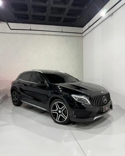 Mercedes-Benz GLA 250 Sport 2.0 TB 16V 4X2 211cv Aut. 2016