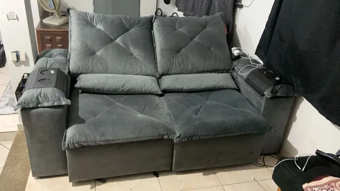 Sofá Retrátil 2m largura aceito ofertas