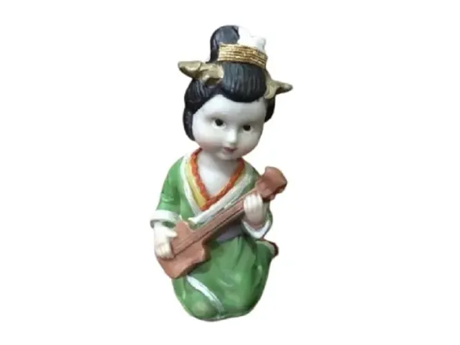 Japonesa De Resina 13 cm Altura Importado