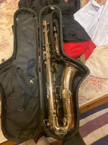Saxofone antigo