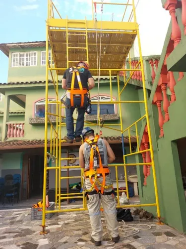 Locação de Andaime Tubular e Martelete