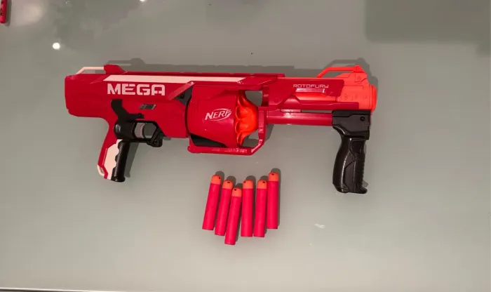 Nerf Mega Rotofury - Diversão Garantida!