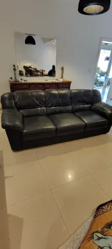 Sofá de Couro legítimo Preto2 e 3 Lugares