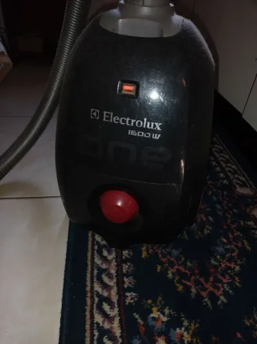 Aspirador de Pó Eletrolux 