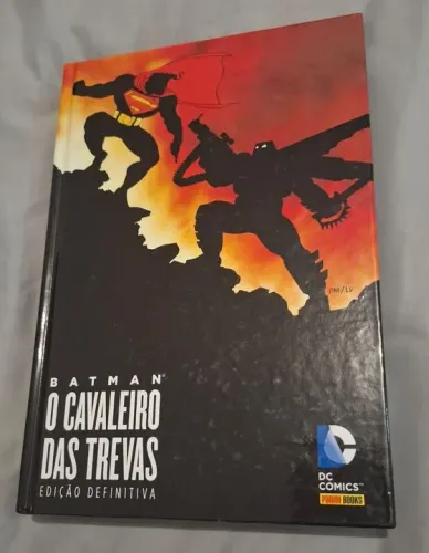 Edição definitiva "O cavaleiro das trevas" + Edição especial Batman Coringa e O Máskara
