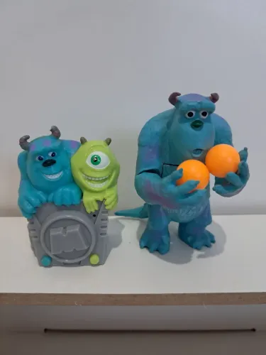 Lote miniaturas colecionáveis Monstros S.A