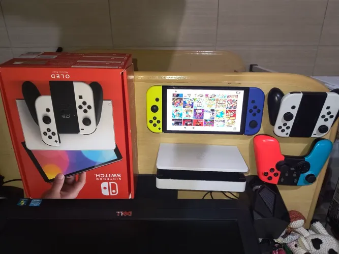  Nintendo switch oled