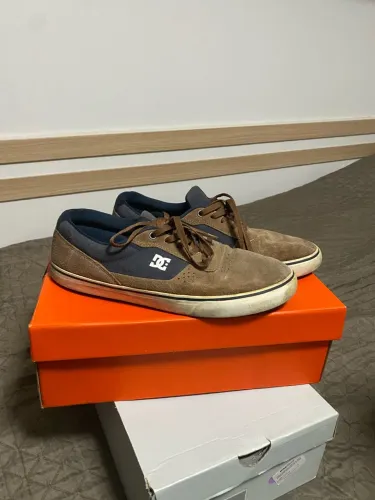 Tênis DC Shoes Marrom - TAM:41