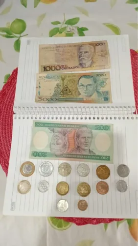 Moedas antigas do Brasil colecionador - Valor A NEGOCIAR