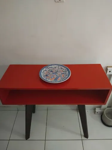 Lindo Aparador vermelho 