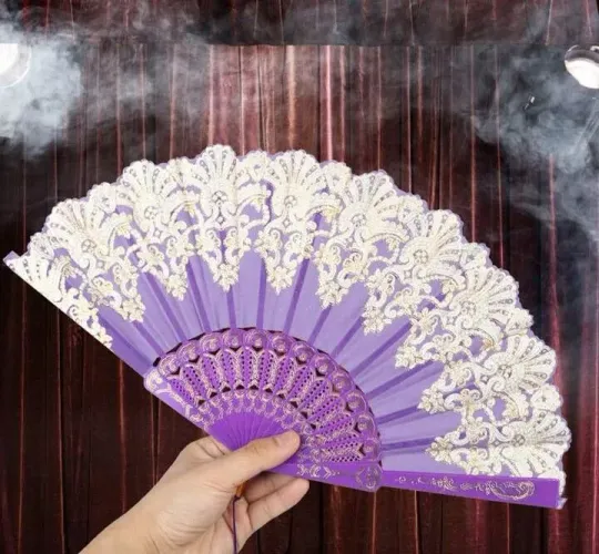 Leque de Mão Oriental Dobrável.