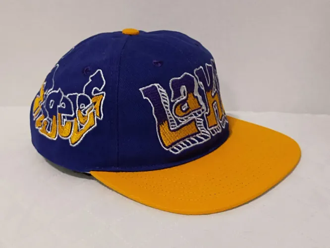Boné Los Angeles Lakers Graffiti 