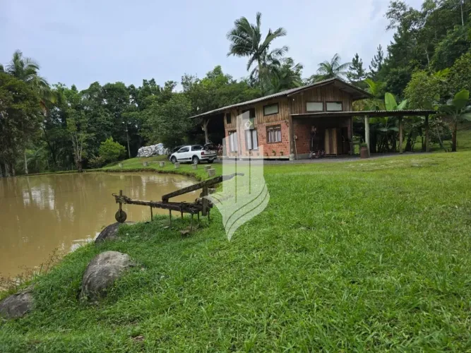 Chácara na Vila Itoupava com 57.152m²