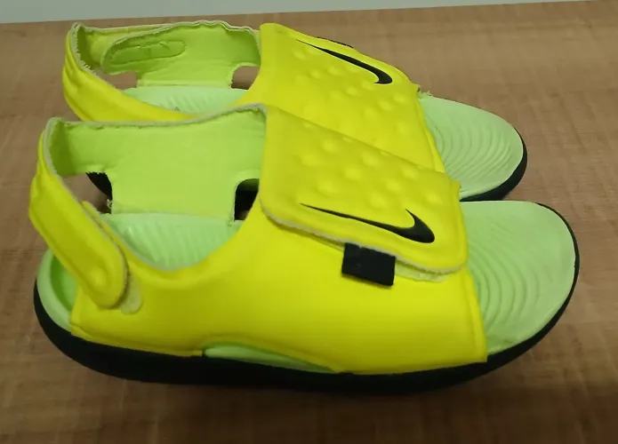 Sandálias Nike Infantil - T 25