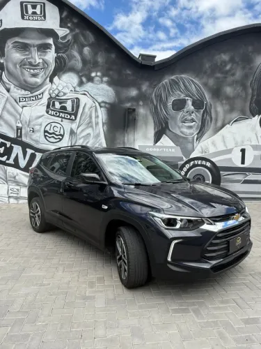 TRAKER 2024 com apenas 22 mil km 