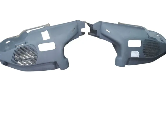 Par De Acabamento Suporte De Bagageiro Ford Fiesta