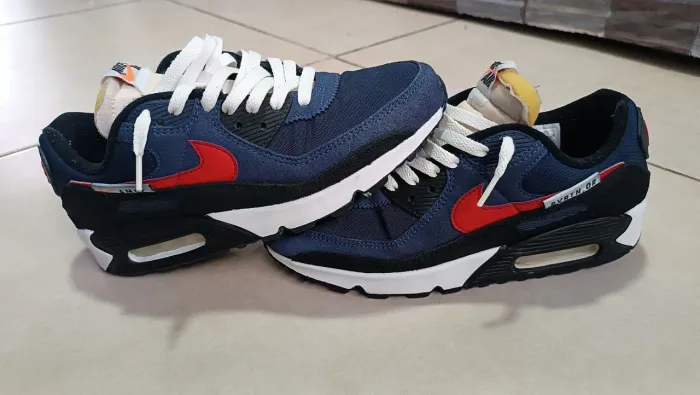 Nike Air Max 90 SE Running Club