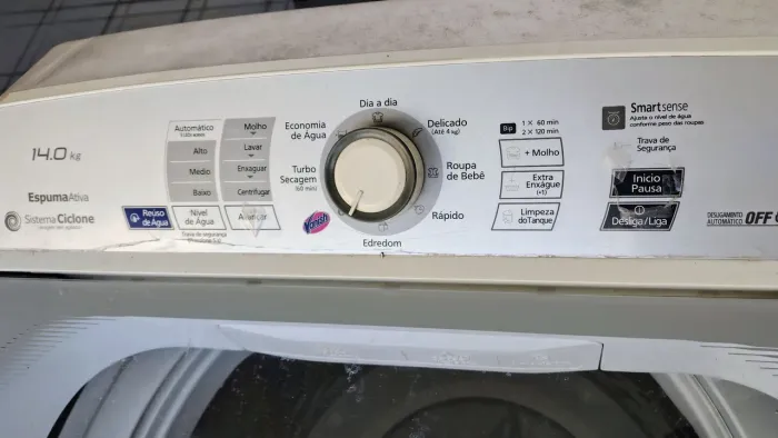 Máquina de lavar Panasonic smart sense 14 kilos