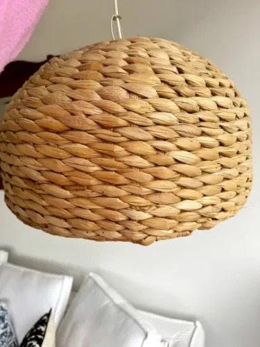 luminária de fibra natural trancada à mão