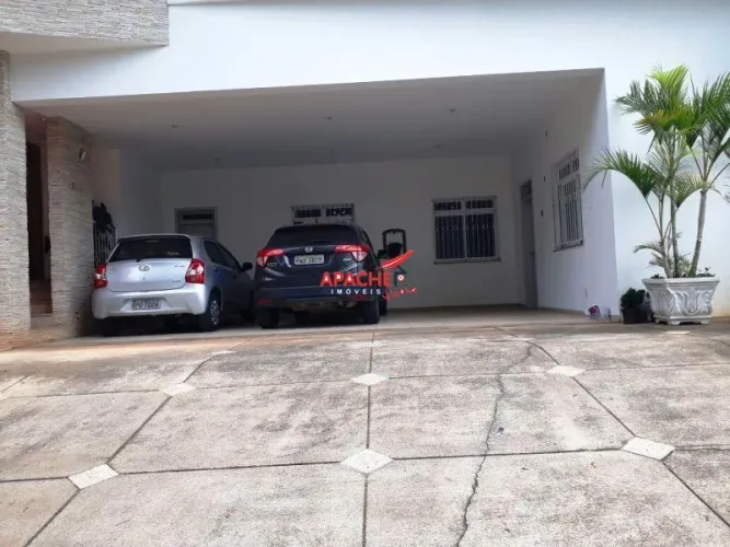 Maravilhosa casa 5 quartos no Clélia Bernardes, Viçosa-MG