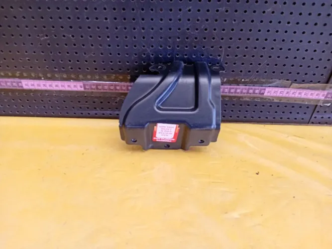 Suporte Fechadura Capô Peugeot 207 2011 2012 2013