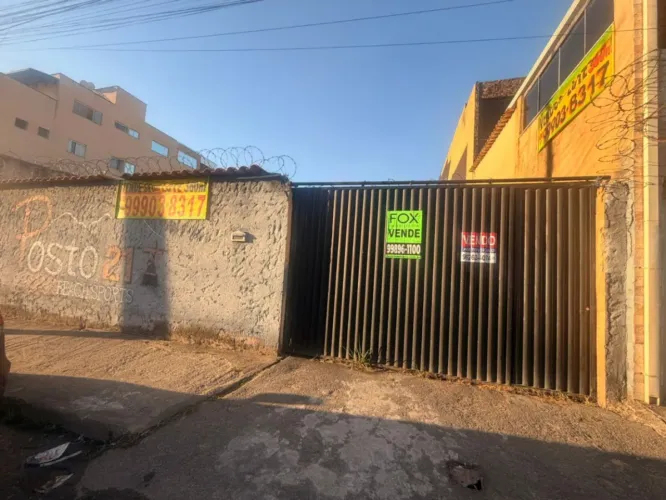 Lote / Terreno à venda em Contagem