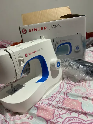 Máquina de costura Singer