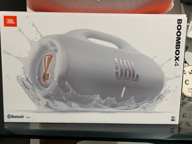 Caixa JBL Charce 4