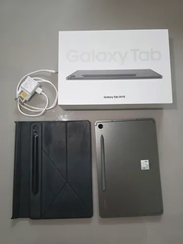 Samsung Galaxy Tab S9 FE 128GB 6GB RAM + S Pen + Capa Original + Nota Fiscal