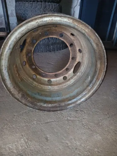 Roda pra caminhão