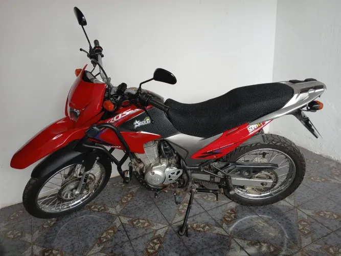 Vendo Bros NXR Vermelha 150cc. 2012