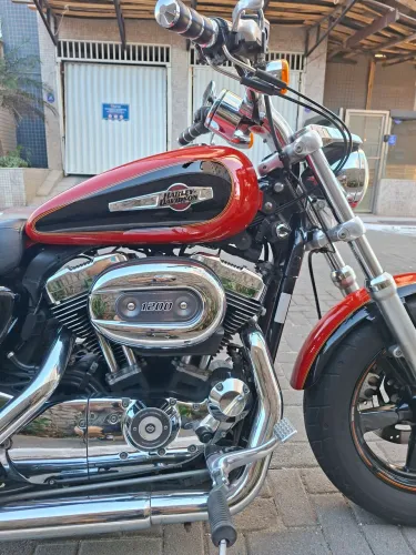 HD XL 1200 CUSTOM