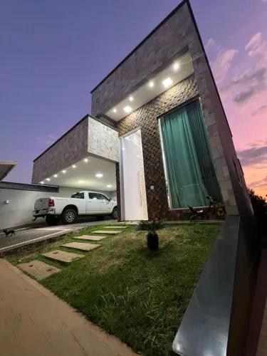 casa só no lote com quatro quartos setor santo Hilário
