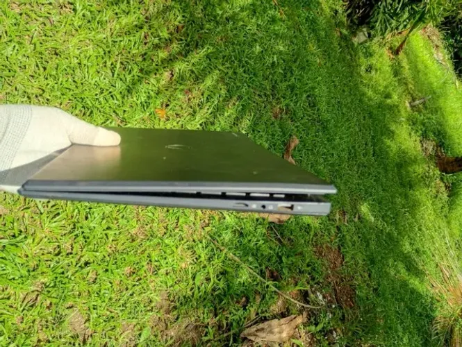 Bateria funcionando normal só a tela que tá trincada