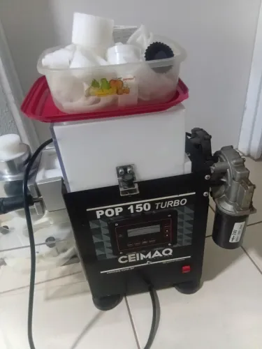 Vende máquina de salgados