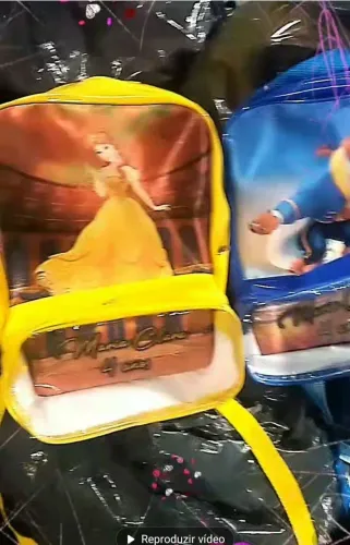 Trabalho com Brindes de festa personalizado 