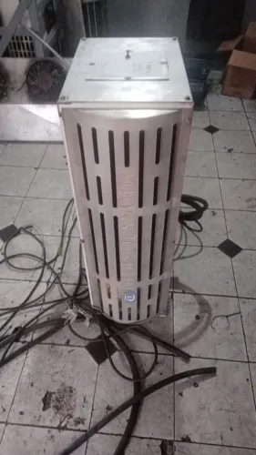 Equipamento de refrigeração para transportes(Thermoking).Acoplado/Eletrico