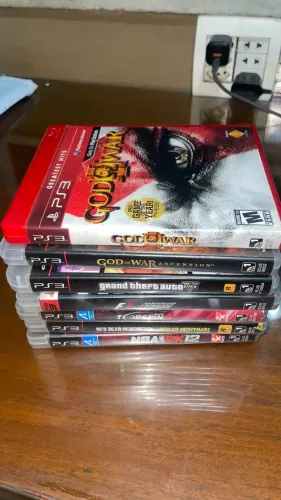 Capas de jogos de PS3 sem o CD. R$30 cada 