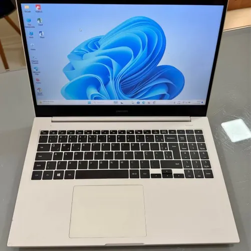 Notebook Samsung Book 15.6" Branco - Super Rápido e Lindo!