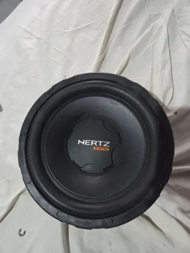 Sub HERTZ  10