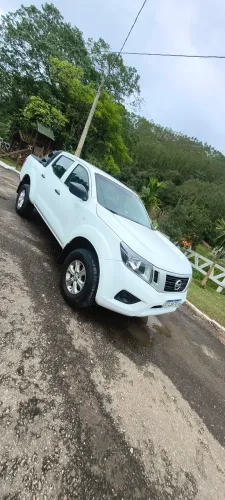 Nissan Frontier S CD 4X4 2.3 TB Diesel Mec. 2022