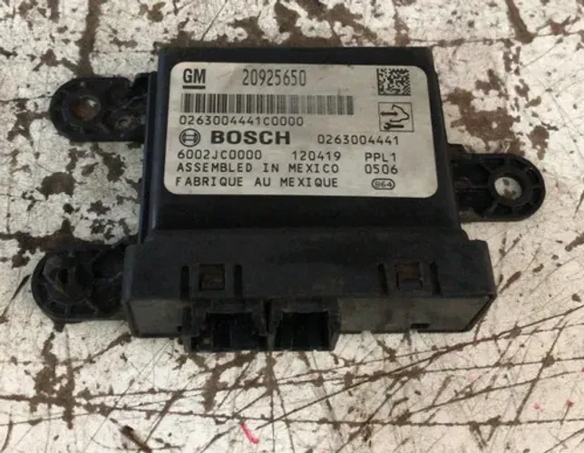 Modulo Sensor Ré Onix Spin Cruze / 20925650