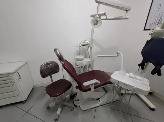 VENDE-SE EQUIPAMENTOS ODONTOLÓGICOS