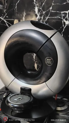 Doce Gusto Eclipse 220v única no Brasil a venda