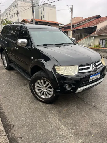 Mitsubishi Pajero Dakar HPE 3.2 4X4 T.I Dies 5P AUT 2015