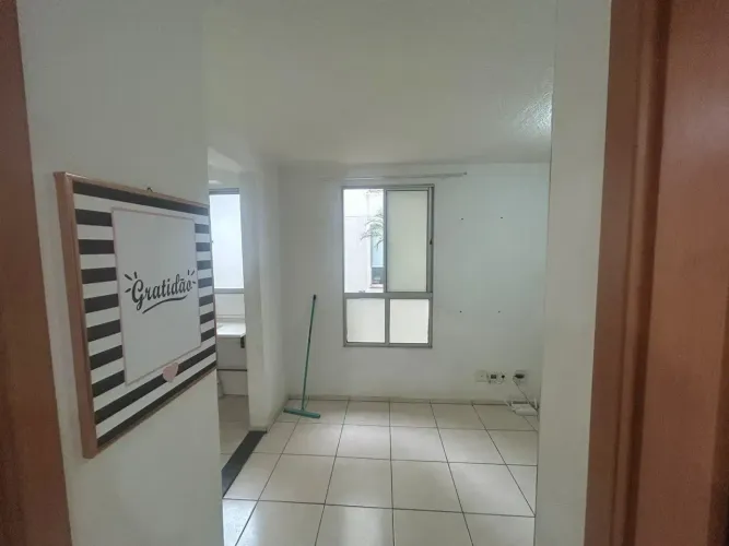 Imóvel para aluguel com 45 metros quadrados com 2 quartos em Residencial Aquários - Goiâni
